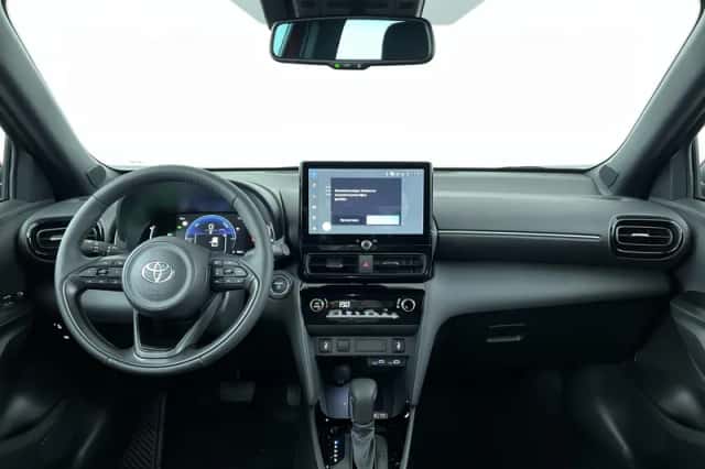 Toyota Yaris Cross (2025) thumbnail 25