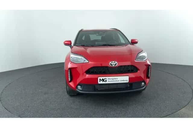 Toyota Yaris Cross (2025) thumbnail 8