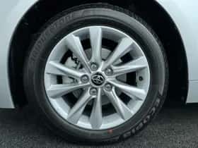 Toyota Corolla (2025) thumbnail 10