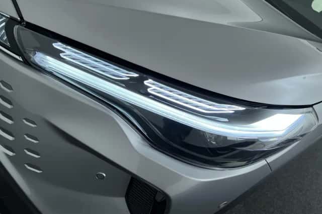 Toyota Corolla (2025) thumbnail 9