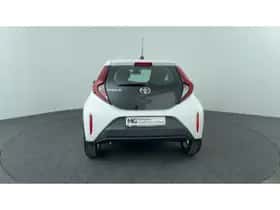 Toyota Aygo X (2022) thumbnail 4