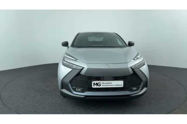 Toyota C-HR (2025) thumbnail 8