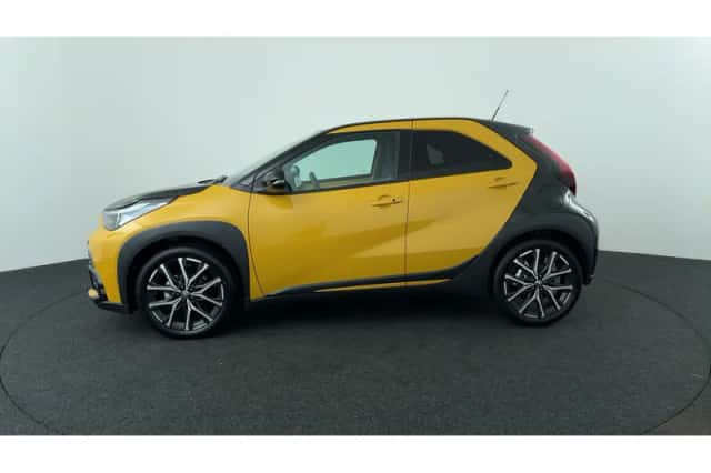 Toyota Aygo X (2025) thumbnail 2