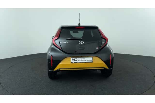 Toyota Aygo X (2025) thumbnail 4