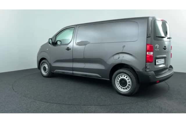 Toyota Proace (2022) thumbnail 3
