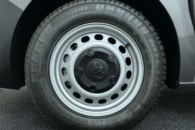 Toyota Proace (2022) thumbnail 10