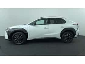 Toyota bZ4X (2026) thumbnail 2