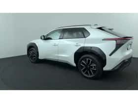 Toyota bZ4X (2026) thumbnail 3