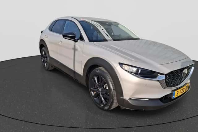 Mazda CX-30 (2023) thumbnail 2