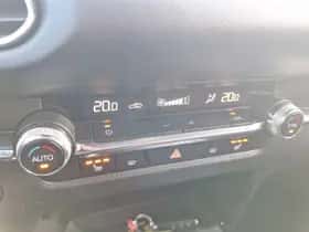 Mazda CX-30 (2023) thumbnail 27