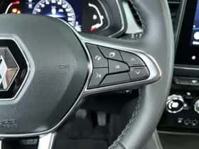 Renault Captur (2022) thumbnail 16