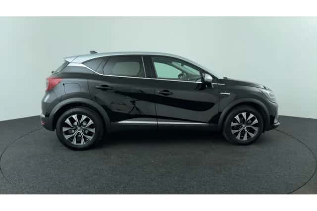 Renault Captur (2022) thumbnail 6