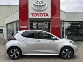 Toyota Yaris (2025) thumbnail 5