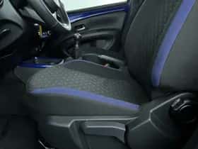 Toyota Aygo X (2024) thumbnail 13