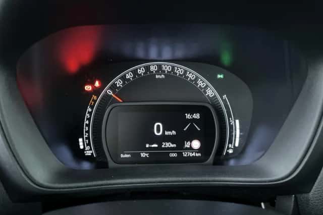Toyota Aygo X (2024) thumbnail 17