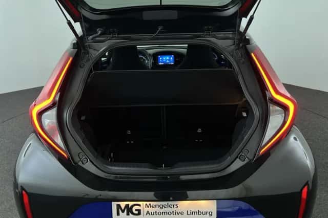 Toyota Aygo X (2024) thumbnail 25