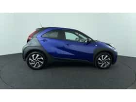 Toyota Aygo X (2024) thumbnail 6