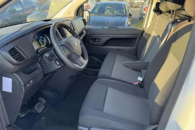 Toyota Proace (2023) thumbnail 11