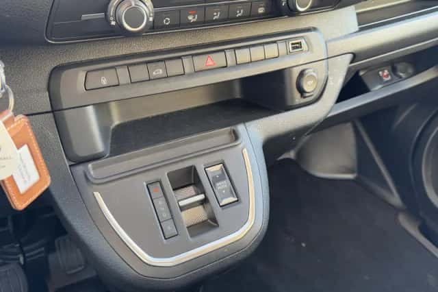 Toyota Proace (2023) thumbnail 17