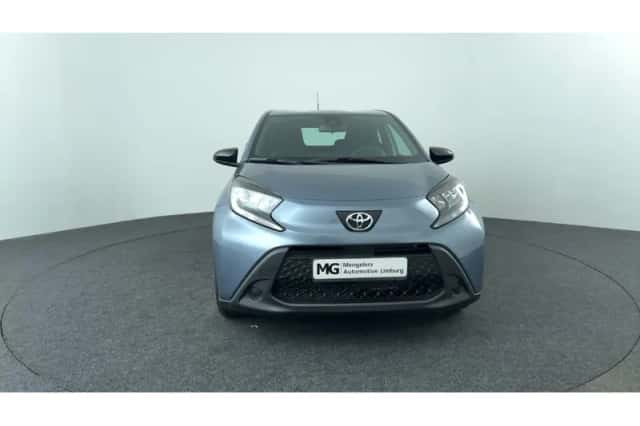 Toyota Aygo X (2025) thumbnail 8