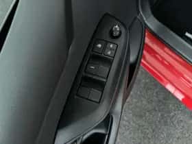 Toyota Yaris (2026) thumbnail 12