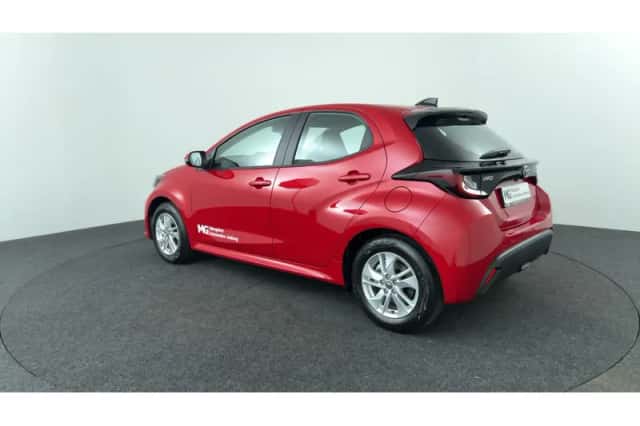 Toyota Yaris (2026) thumbnail 3