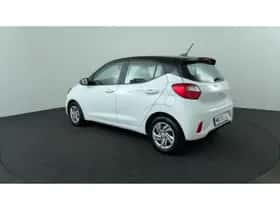 Hyundai i10 (2024) thumbnail 3