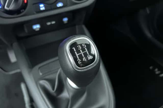 Hyundai i10 (2024) thumbnail 22