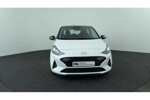 Hyundai i10 (2024) thumbnail 8