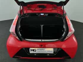 Toyota Aygo (2015) thumbnail 26
