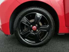 Toyota Aygo (2015) thumbnail 10