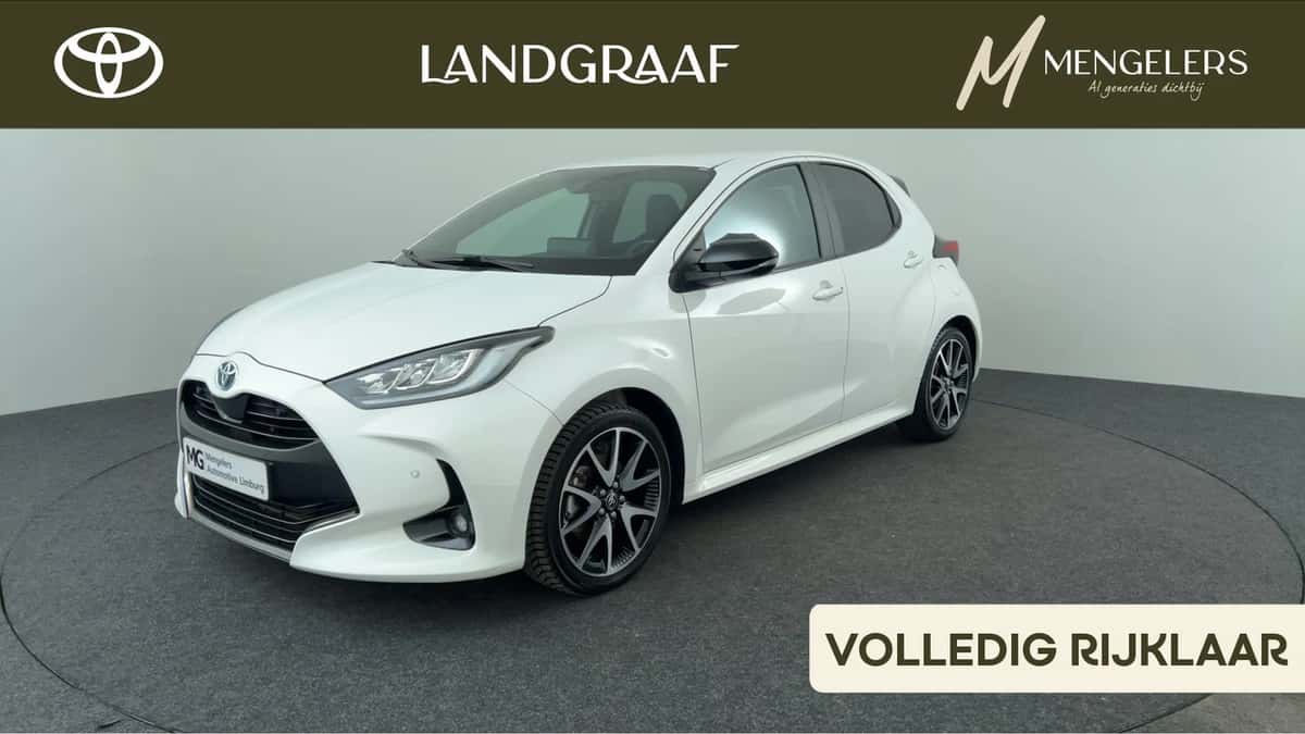 Toyota Yaris (2022) — foto 1