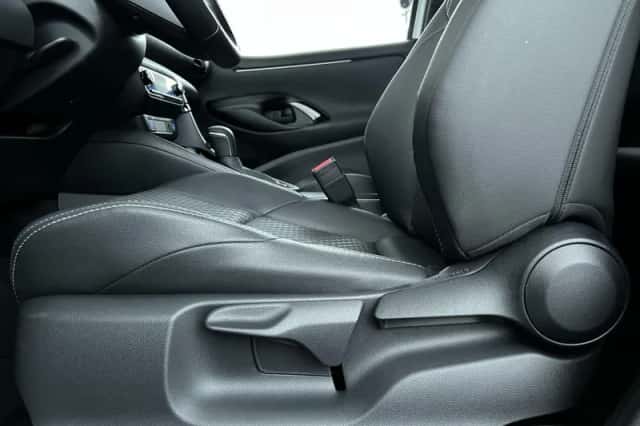 Toyota Yaris (2022) thumbnail 13