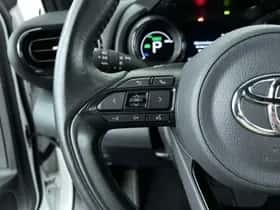 Toyota Yaris (2022) thumbnail 15