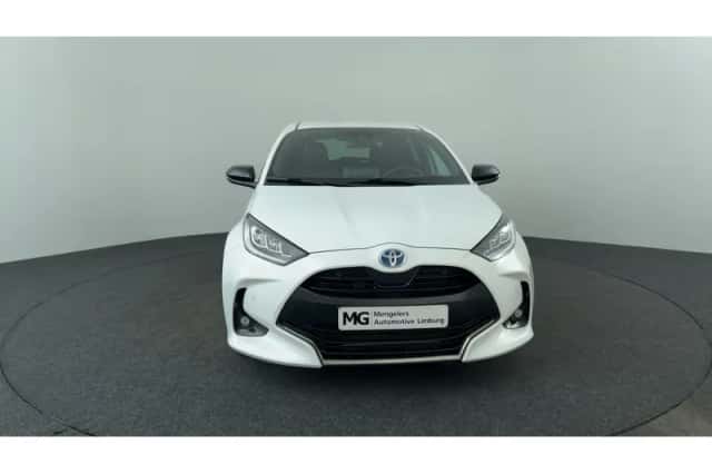 Toyota Yaris (2022) thumbnail 8