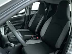 Toyota Aygo X (2022) thumbnail 11