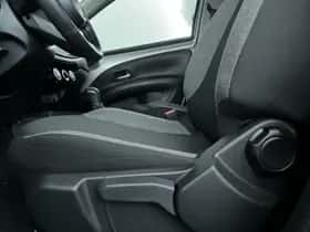 Toyota Aygo X (2022) thumbnail 13