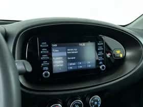Toyota Aygo X (2022) thumbnail 18