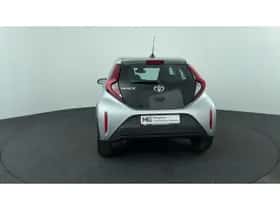 Toyota Aygo X (2022) thumbnail 4