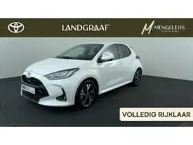 Toyota Yaris (2025) thumbnail 1