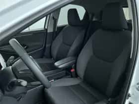 Toyota Yaris (2025) thumbnail 11