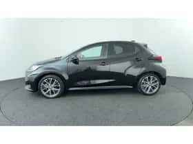 Toyota Yaris (2024) thumbnail 2