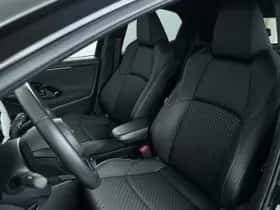 Toyota Yaris (2024) thumbnail 11