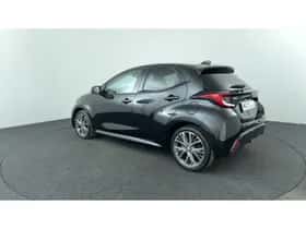 Toyota Yaris (2024) thumbnail 3