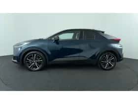 Toyota C-HR (2025) thumbnail 2