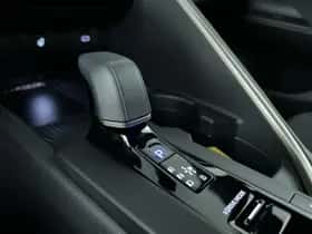 Toyota C-HR (2025) thumbnail 22