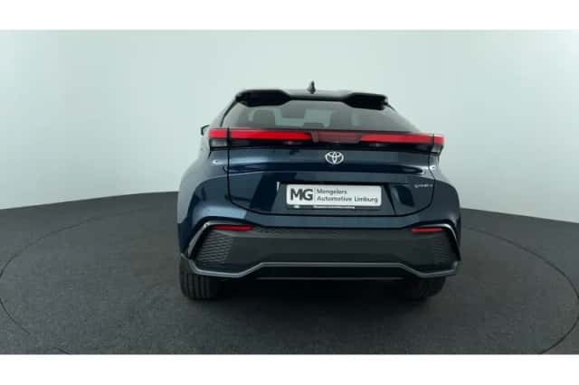 Toyota C-HR (2025) thumbnail 4