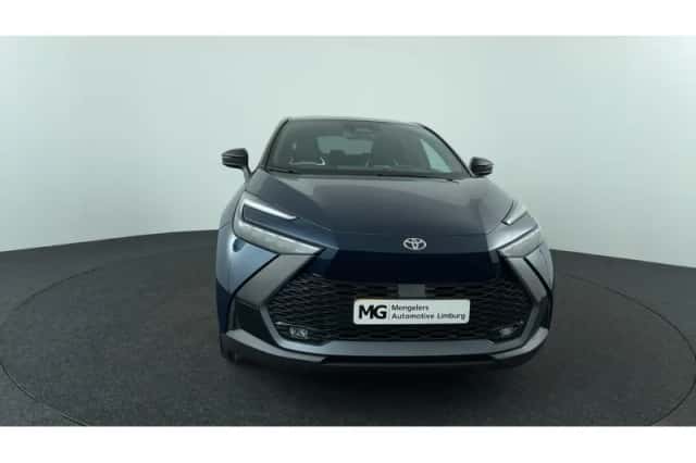 Toyota C-HR (2025) thumbnail 8