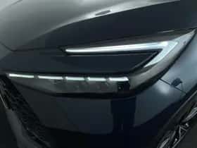 Toyota C-HR (2025) thumbnail 9