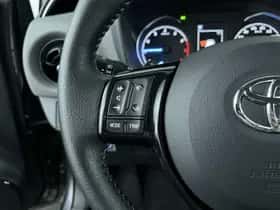 Toyota Yaris (2020) thumbnail 15